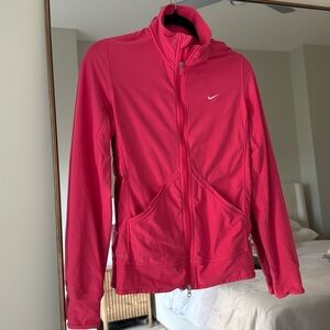 🔴 $15 SALE - Nike dri fit jacket size S